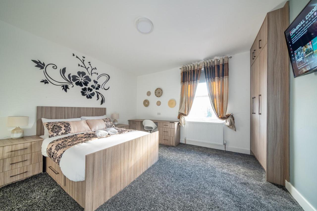 *Rc12S* For Your Most Relaxed & Cosy Stay + Free Parking + Free Fast Wifi * Leeds  Exterior foto